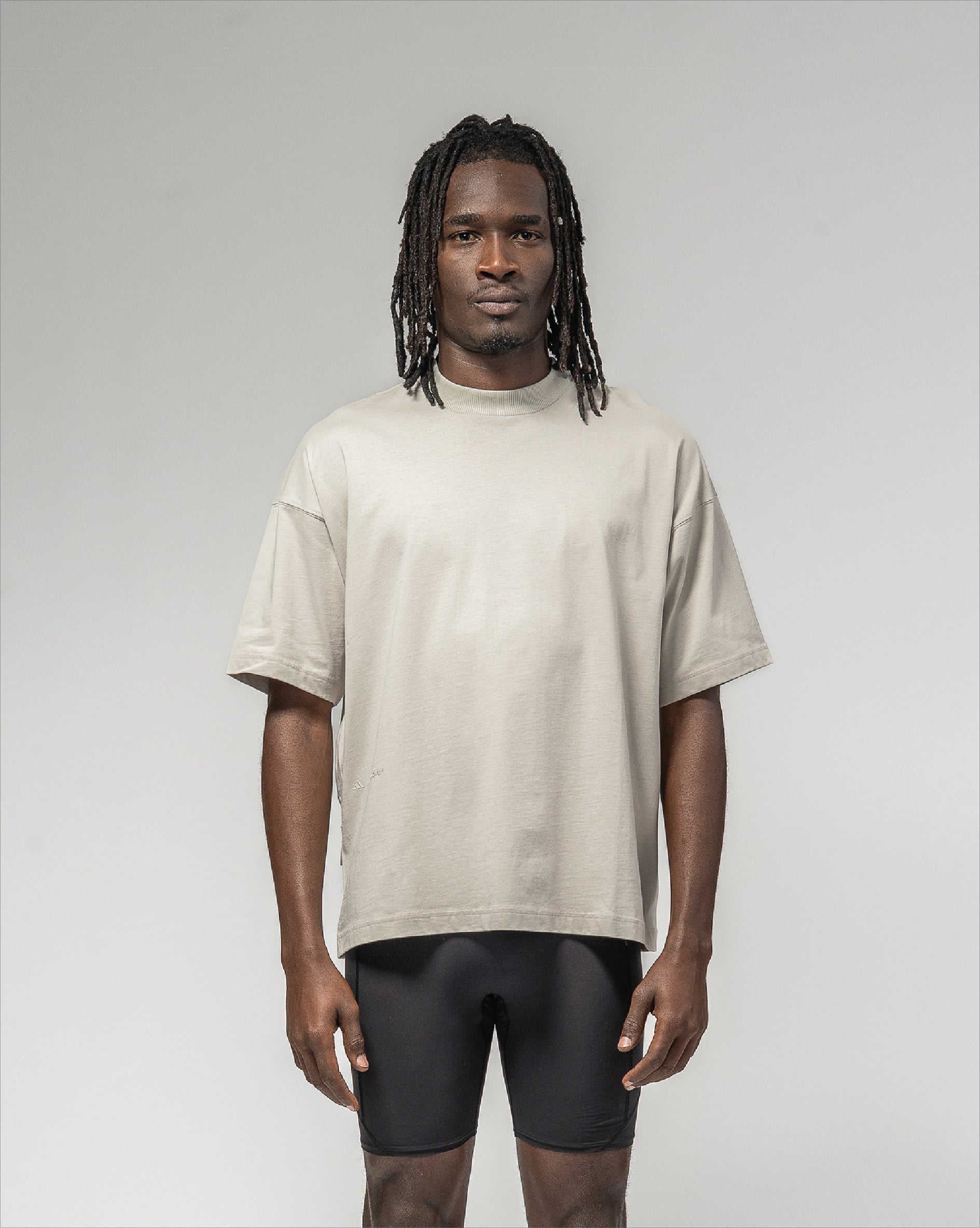 Adi365 H.Koumori T UF Masilla Gris