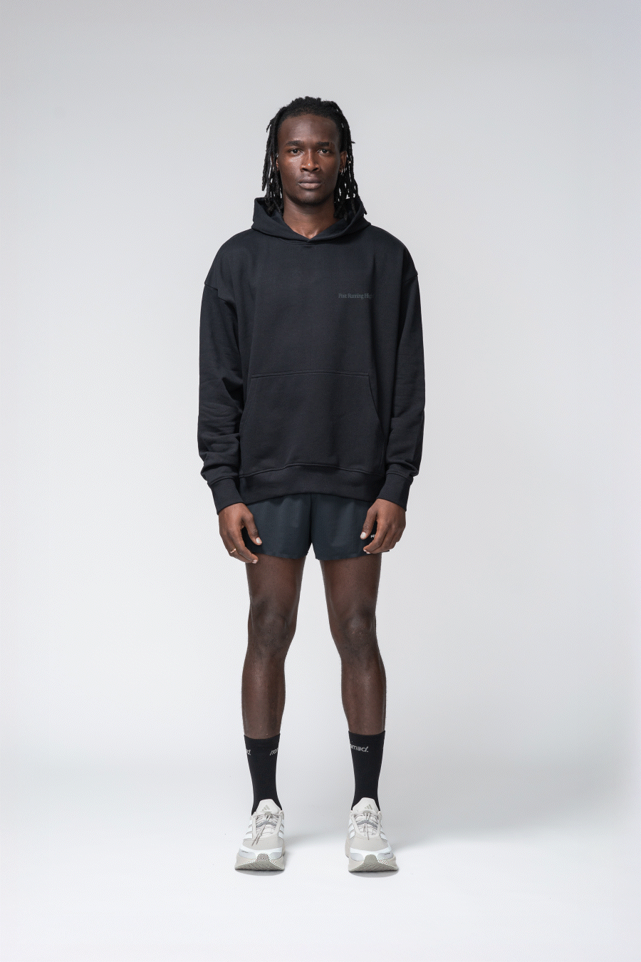 Sudadera con capucha Post Running High Negra