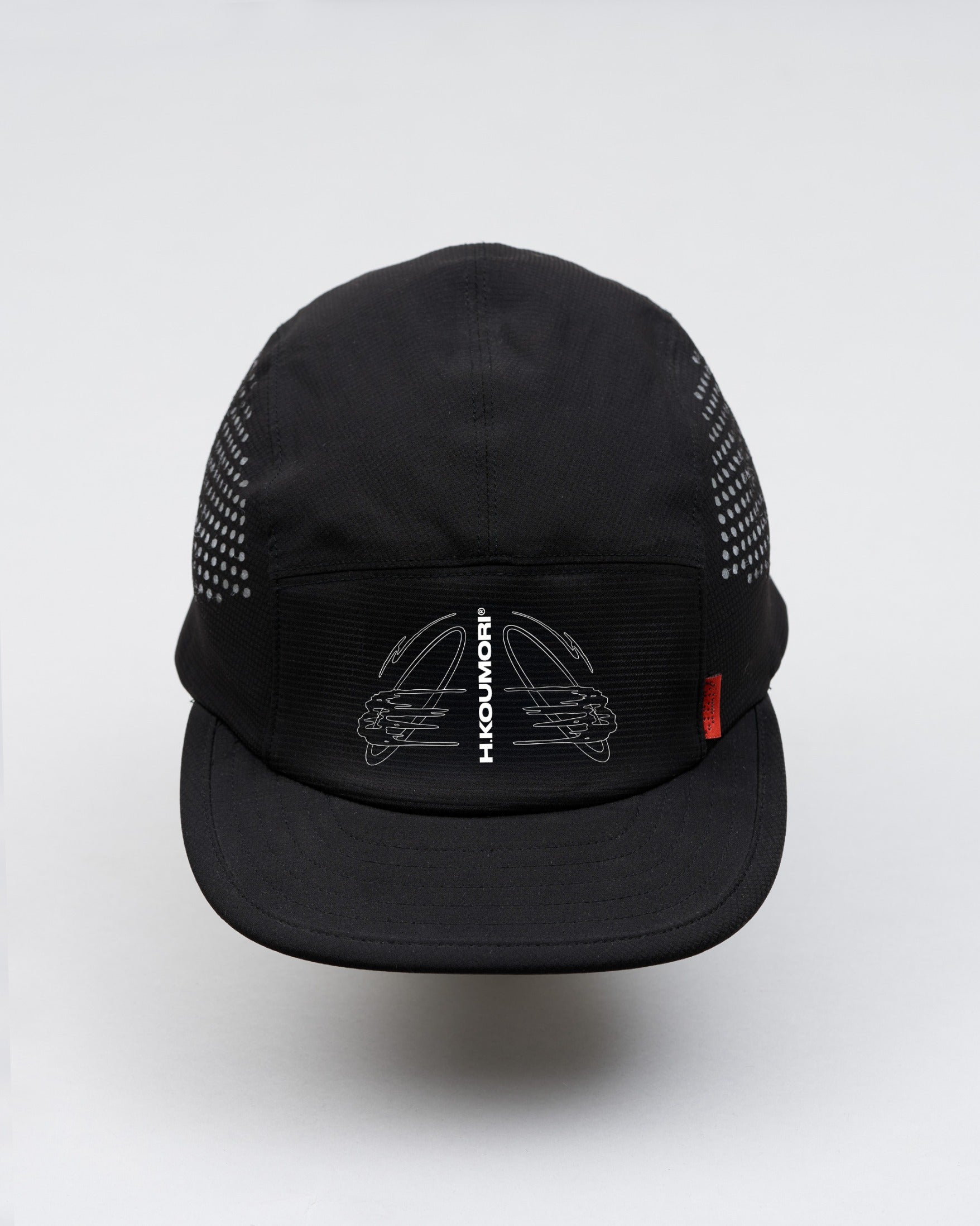 Gorra negra cortada con láser de pulmones