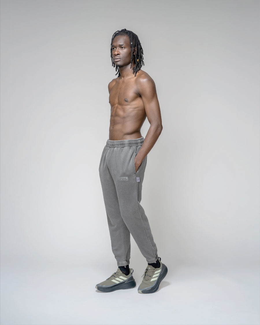 Joggers Atléticos de México Negro Teñido en Prenda